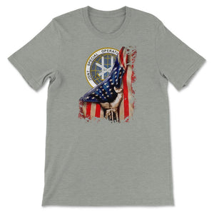 JSOC Patch Flag Pull Back Patriotic Special Operations - Unisex T-Shirt - Grey Heather